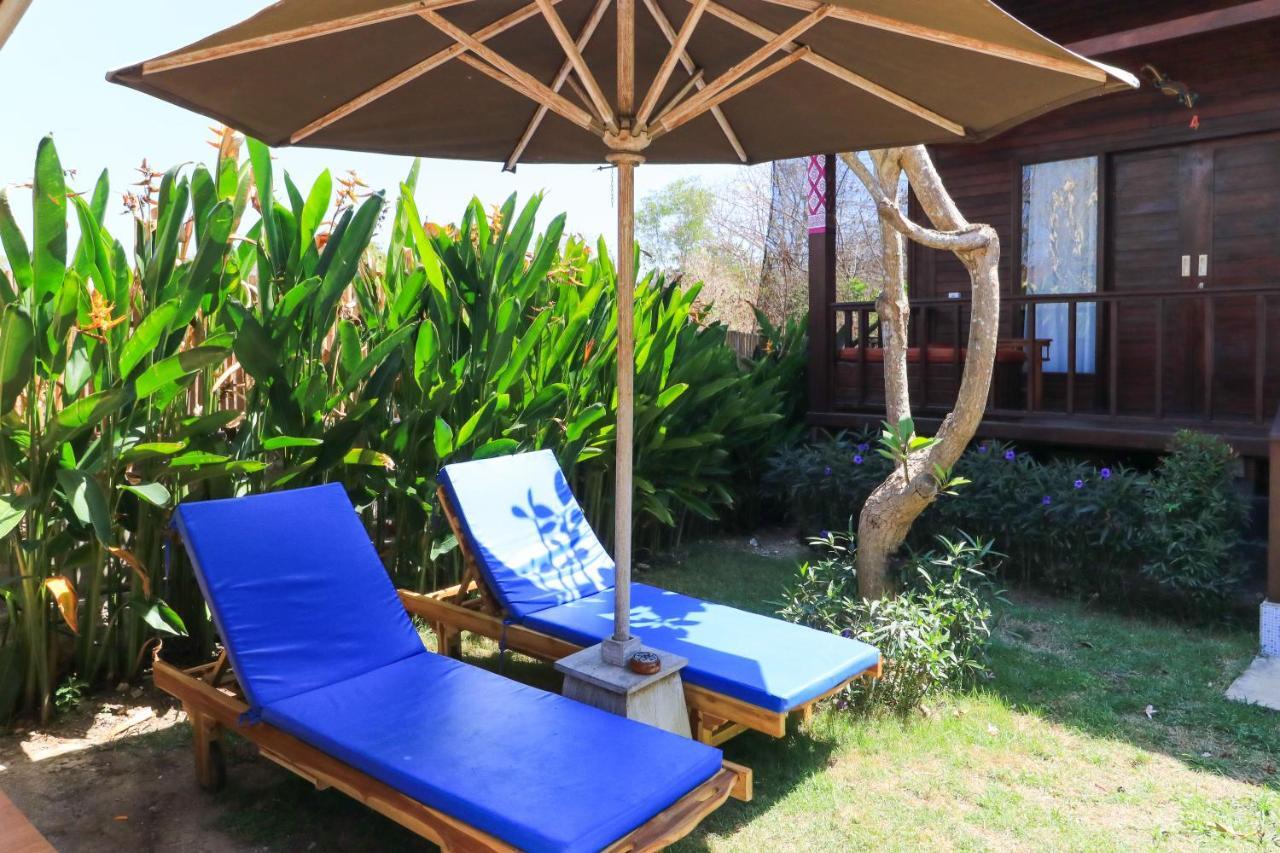 Uma Hostel Lembongan Exterior photo